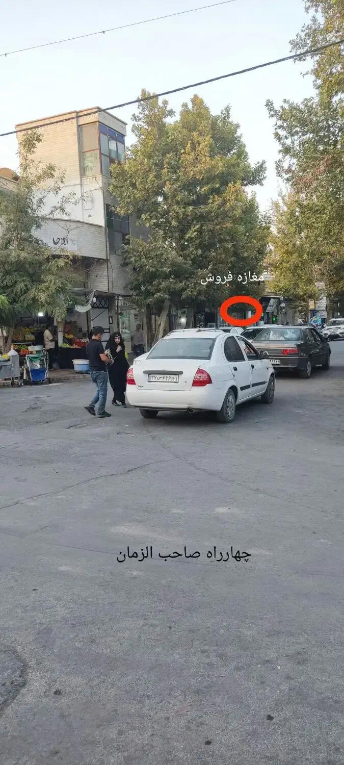 فروش مسکونی تجاری ، چهارراه صاحب الزمان|فروش مغازه و غرفه|کوهدشت, |دیوار