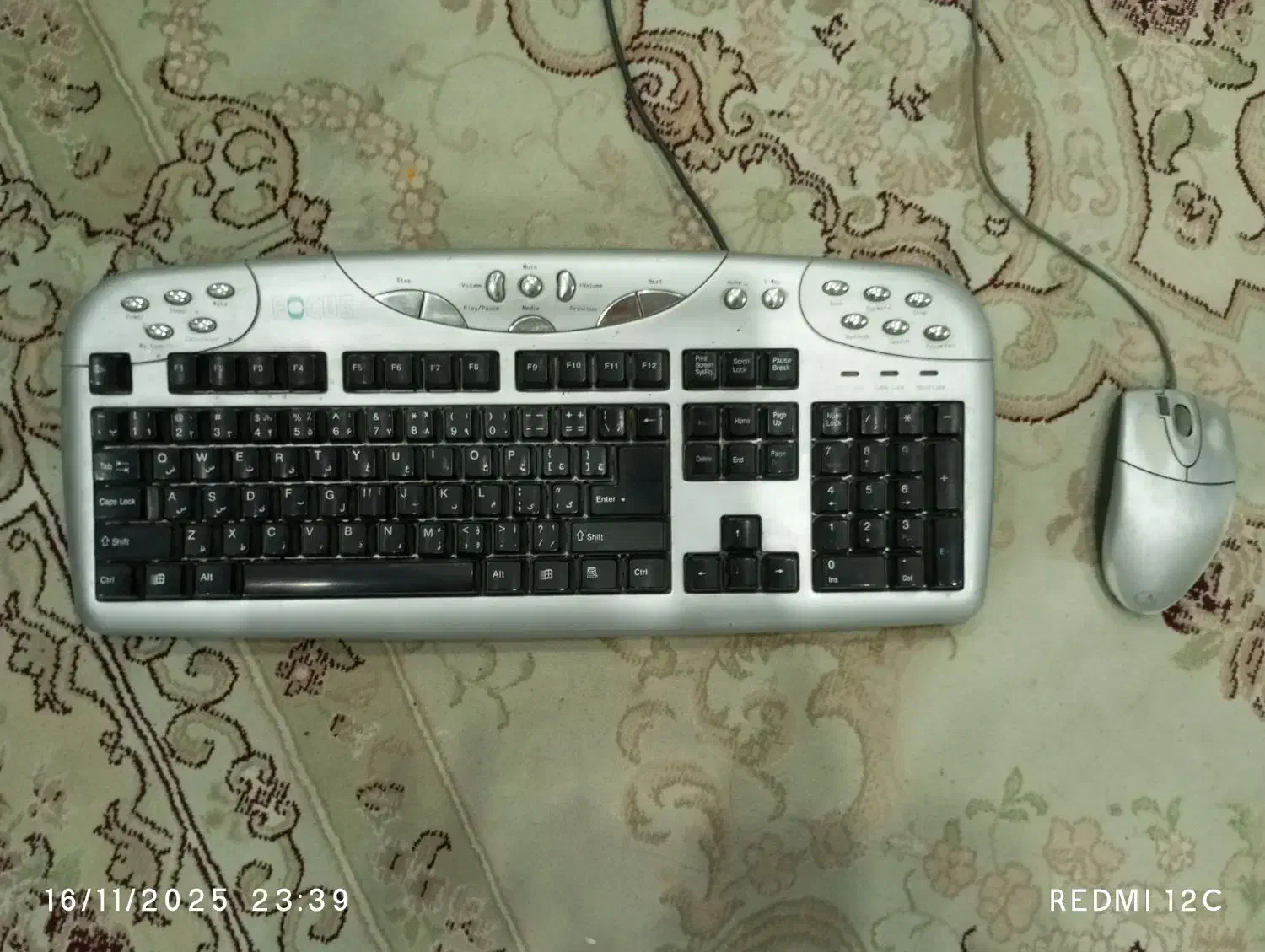 کیبورد و موس و مانیتور|قطعات و لوازم جانبی رایانه|چهارباغ, |دیوار