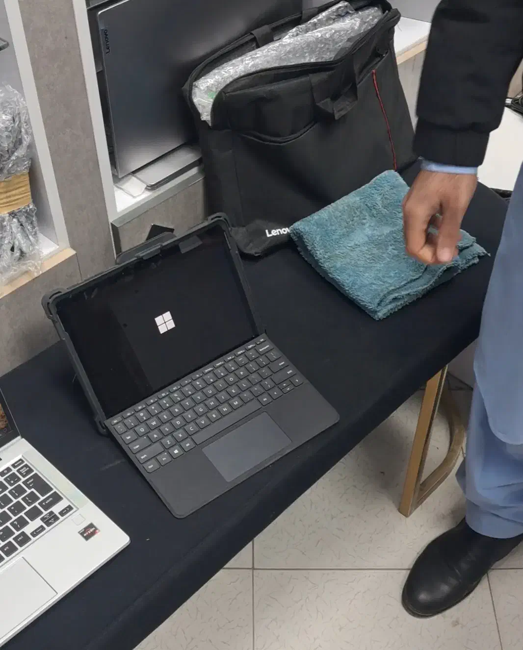 سرفیس بوک|تبلت|تهران, شهرک غرب|دیوار