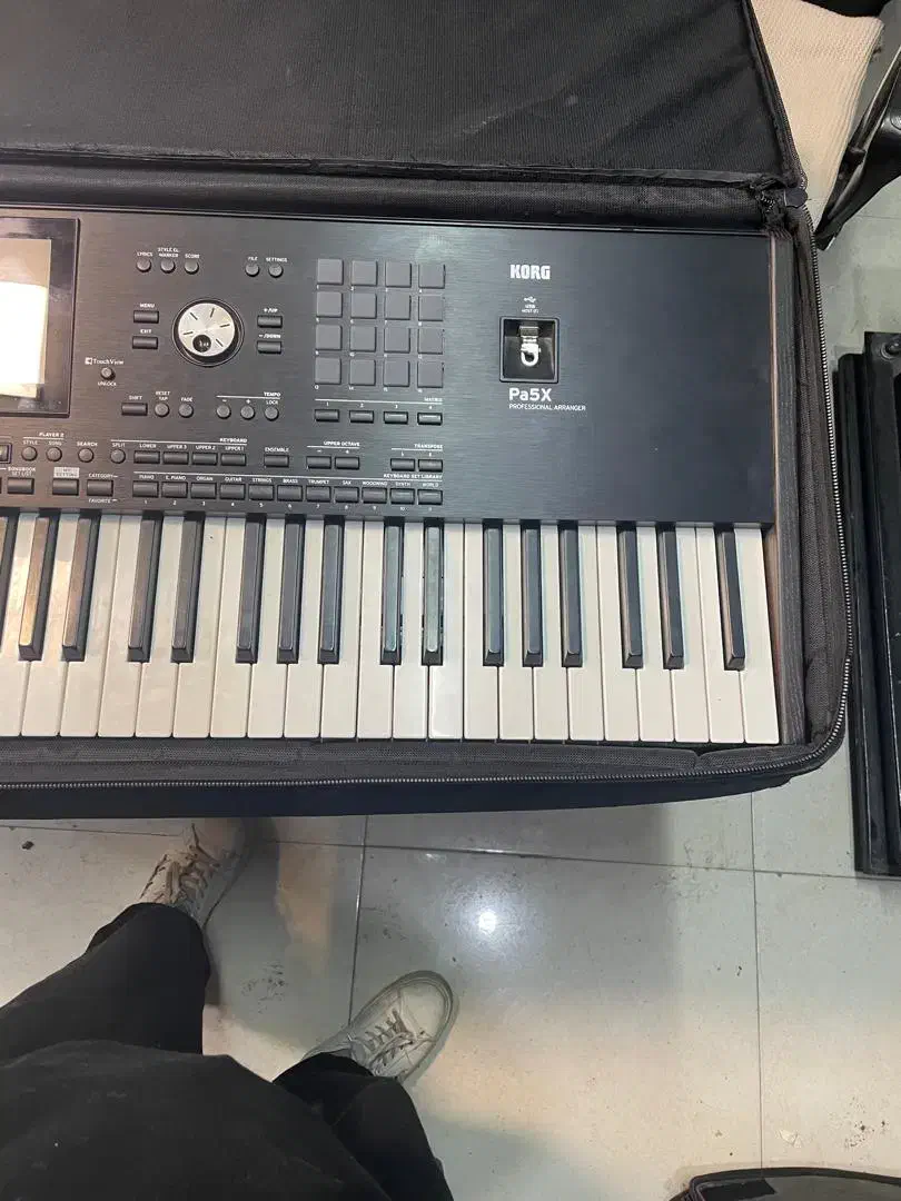 ارگ درحد آک|پیانو، کیبورد، آکاردئون|قوچان, |دیوار