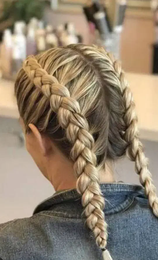 بافت مو|آرایشگاه و سالنهای زیبایی|مشکیندشت, |دیوار