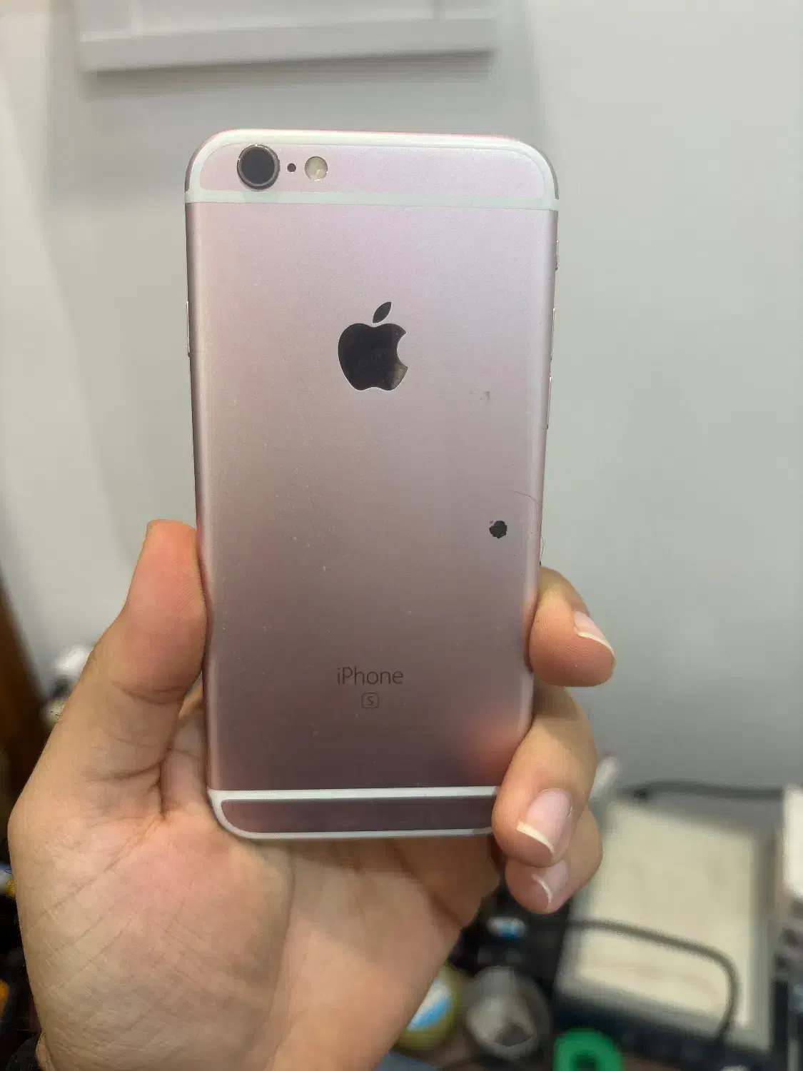 تلفن|موبایل|اصفهان, باغ زرشک|دیوار