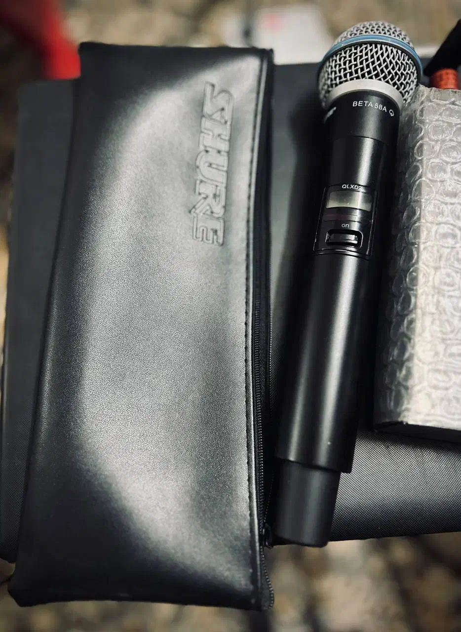 میکروفون شور|آلات موسیقی|کاشمر, |دیوار