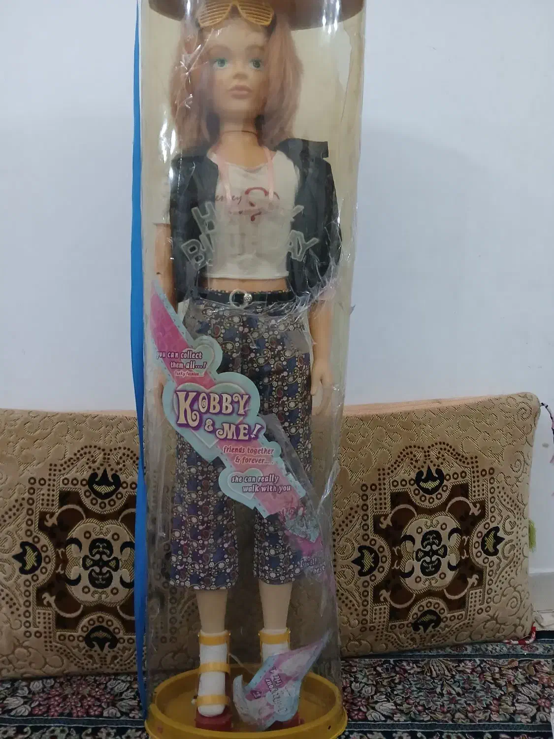 عروسک بچه گانه|اسباب‌بازی بچه|گرگان, |دیوار