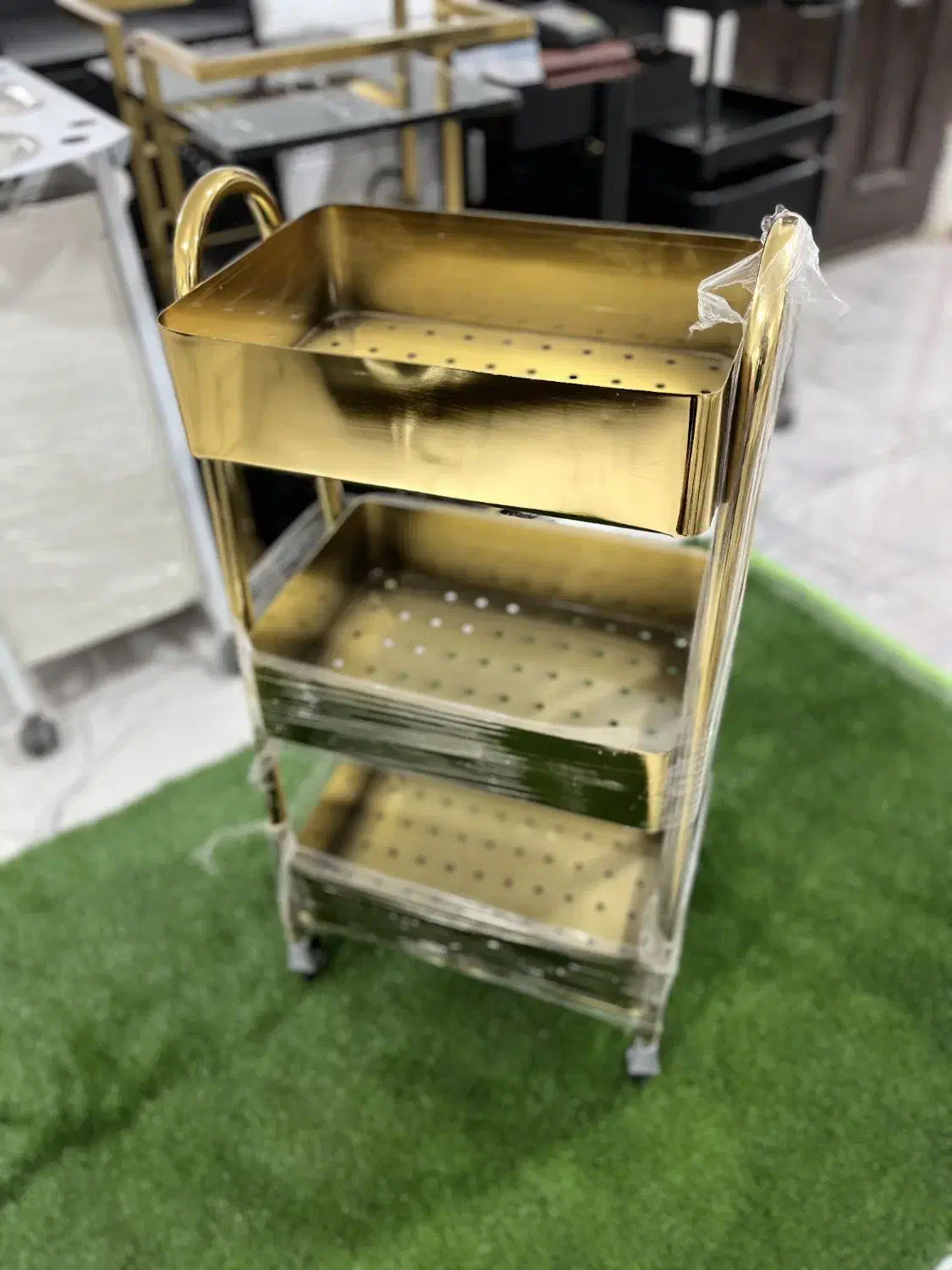 ترولی آرایشگاهی|آرایشگاه و سالن‌های زیبایی|مشکین‌دشت, |دیوار