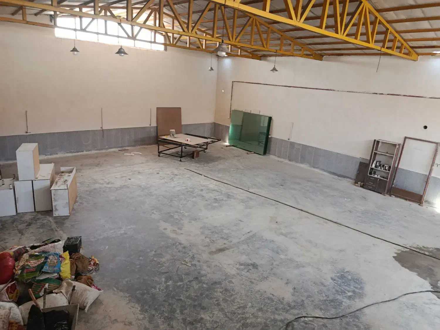 سوله در شهرک صنعتی بهاران|فروش دفتر صنعتی، کشاورزی، تجاری|همدان, |دیوار