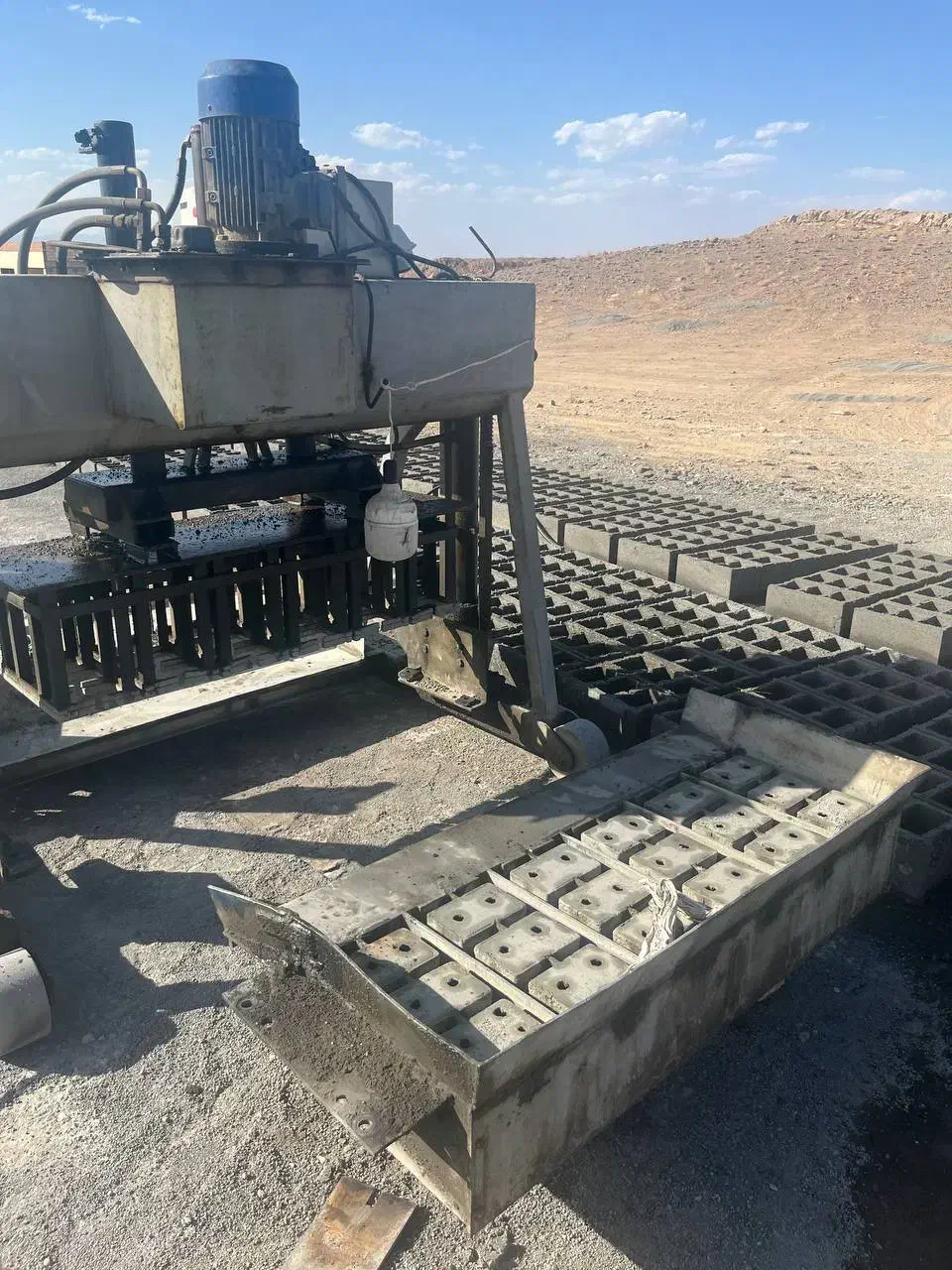 نیروی بلوک زنی|استخدام معماری، عمران و ساختمانی|سلفچگان, |دیوار