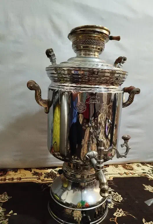 سماور۲۰ لیتری گازی بزرگ درحدنو و سالم|سماور، چایساز، قهوهساز|نسیمشهر, |دیوار