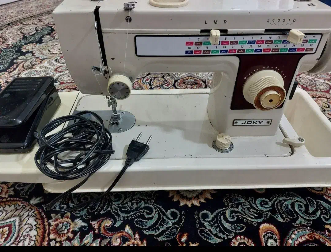 چرخ خیاطی|چرخ خیاطی و ریسندگی|محمدشهر, کوی بهار|دیوار