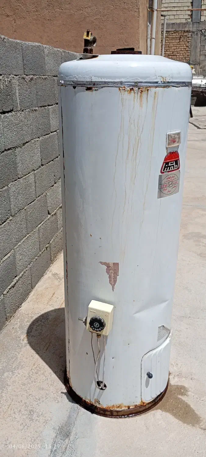 فروش آبگرم کن اطمینان دست دوم|آبگرمکن، پکیج، شوفاژ|لردگان, |دیوار