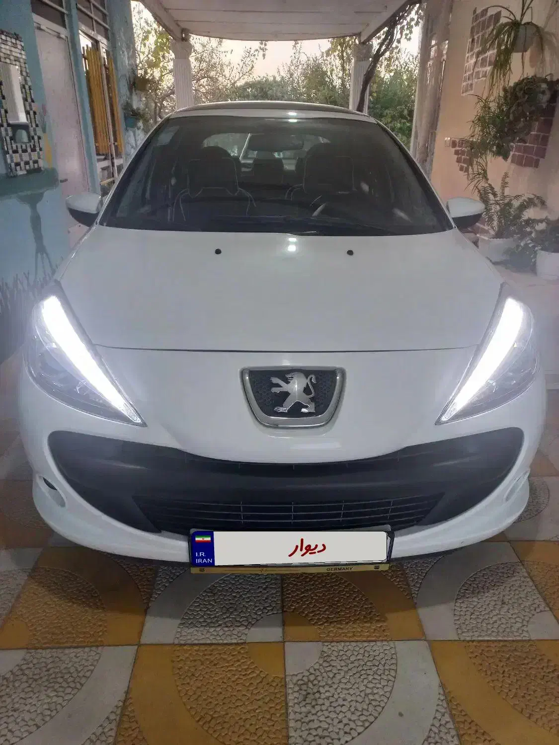 207 پاناروما ارتقا یافته|خودرو سواری و وانت|نیشابور, دارایی|دیوار