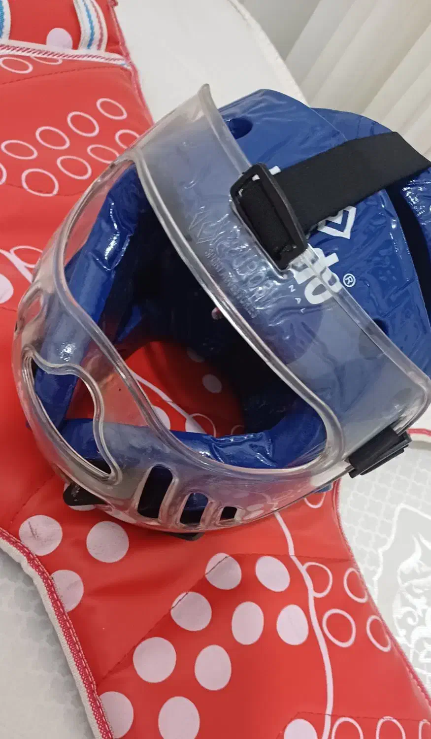 وسایل تکواندو|تجهیزات ورزشی|رشت, حمیدیان|دیوار