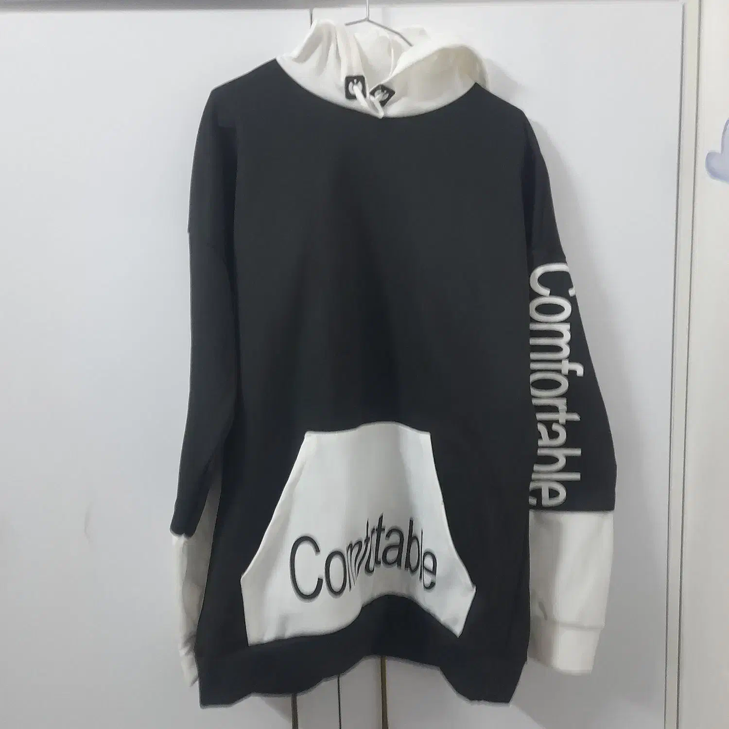 هودی|لباس|مشهد, طبرسی شمالی|دیوار