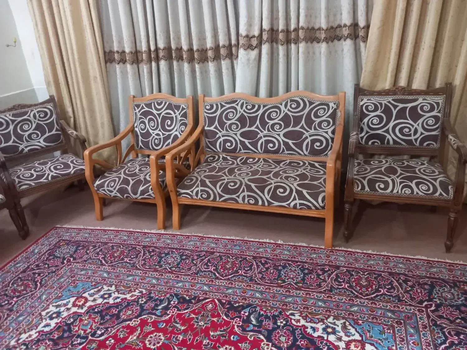 سلام دودست مبل ومیز وعسلی|مبلمان خانگی و میز عسلی|مبارکه, |دیوار