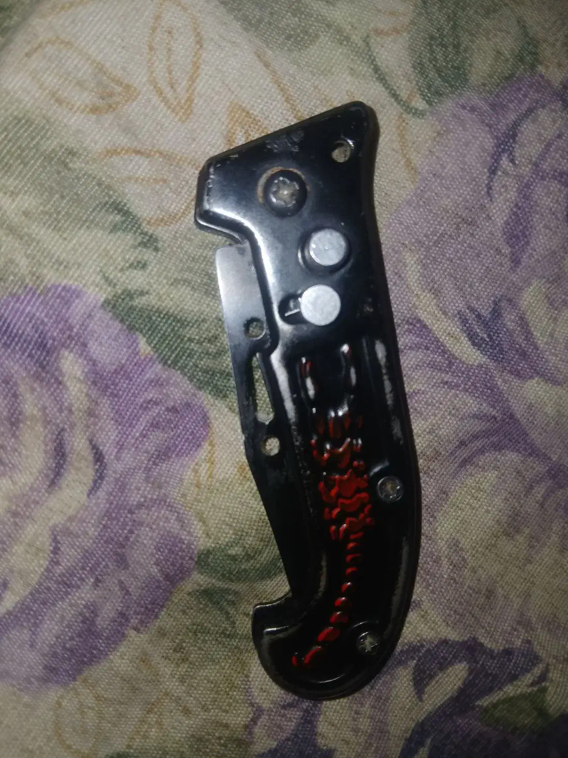 چاقو|کلکسیون اشیاء عتیقه|بندر امام خمینی, |دیوار