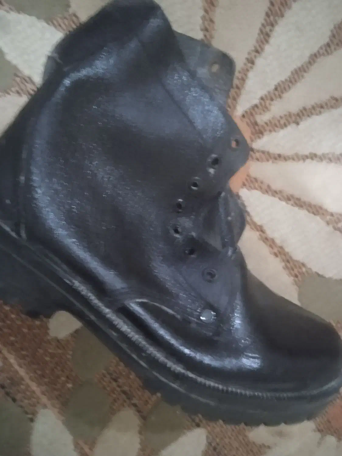 پوتین نوحراج فقط دویست|کیف، کفش، کمربند|تاکستان, |دیوار