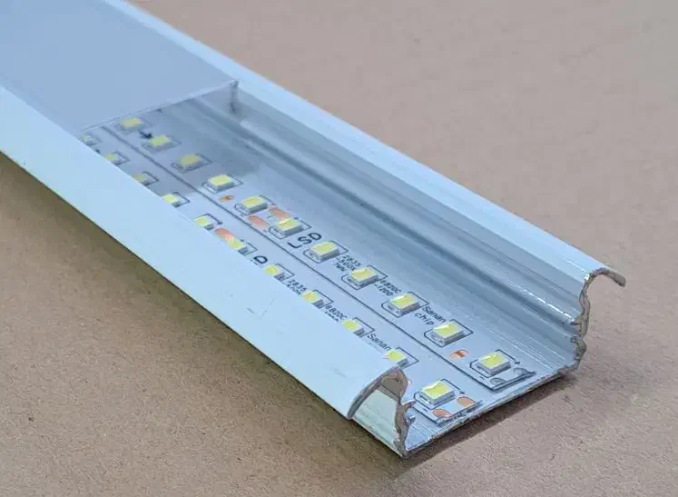 تخفیف ویژه ، چراغ لاین نوری ، نور خطی ، لاینر|لامپ و چراغ|برخوار, |دیوار