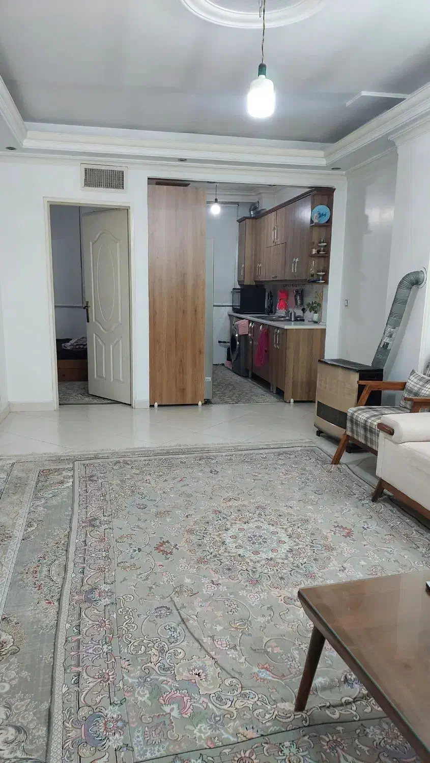 رهن ۴۷ متری - خیابان هفده شهریور