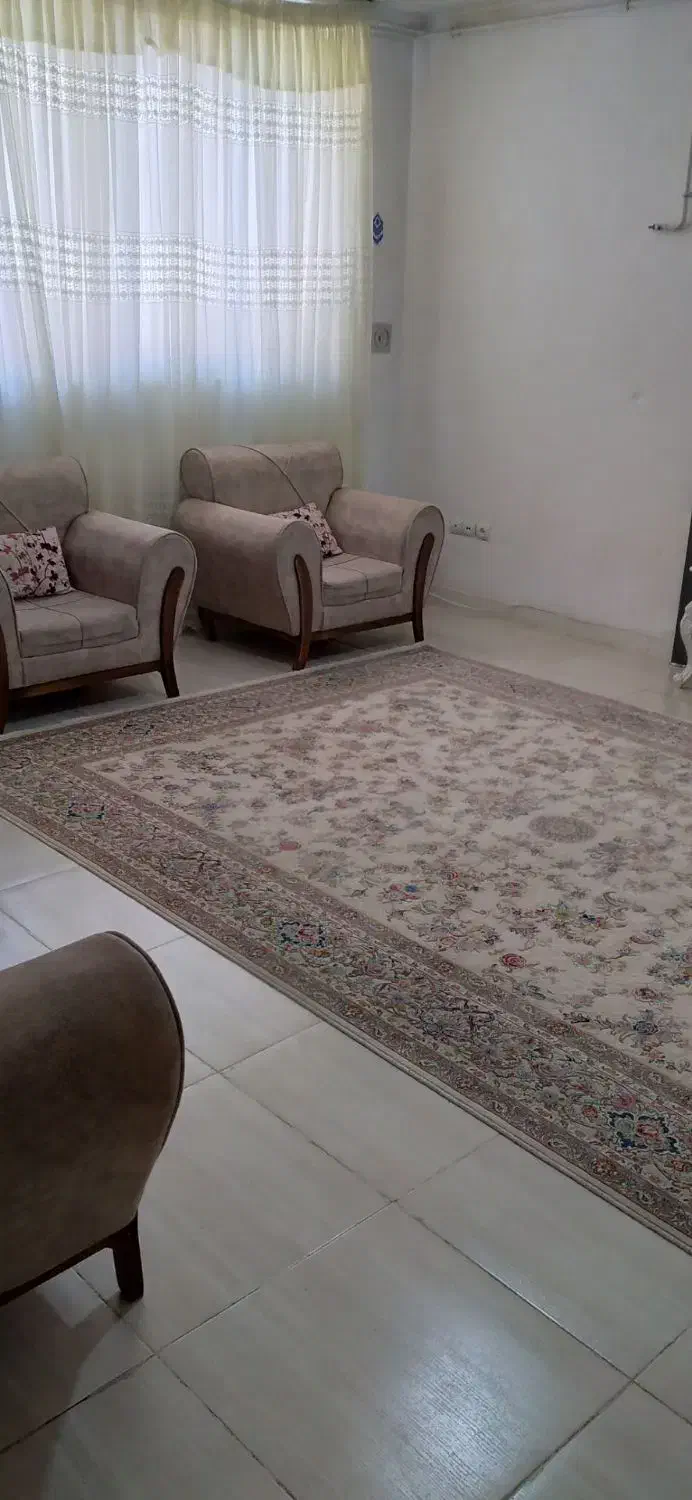 مبل و تخت خواب|مبلمان خانگی و میز عسلی|بیستون, |دیوار