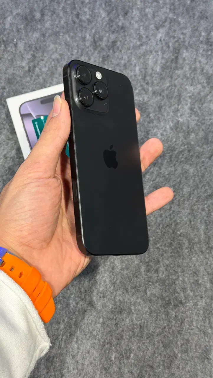 آیفون ۱۶پرومکس ۲۵۶ گیگ مشکی zaa|موبایل|تهران, جنت‌آباد جنوبی|دیوار