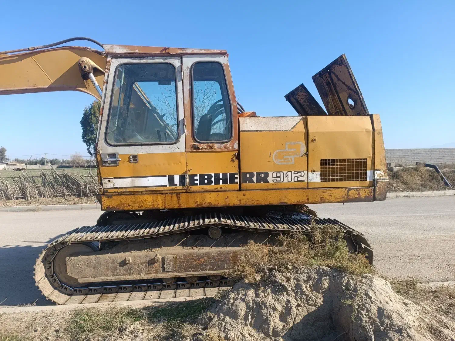 بیل مکانیکی چرخ زنجیری هپکو 912|خودرو سنگین|کلاله, |دیوار