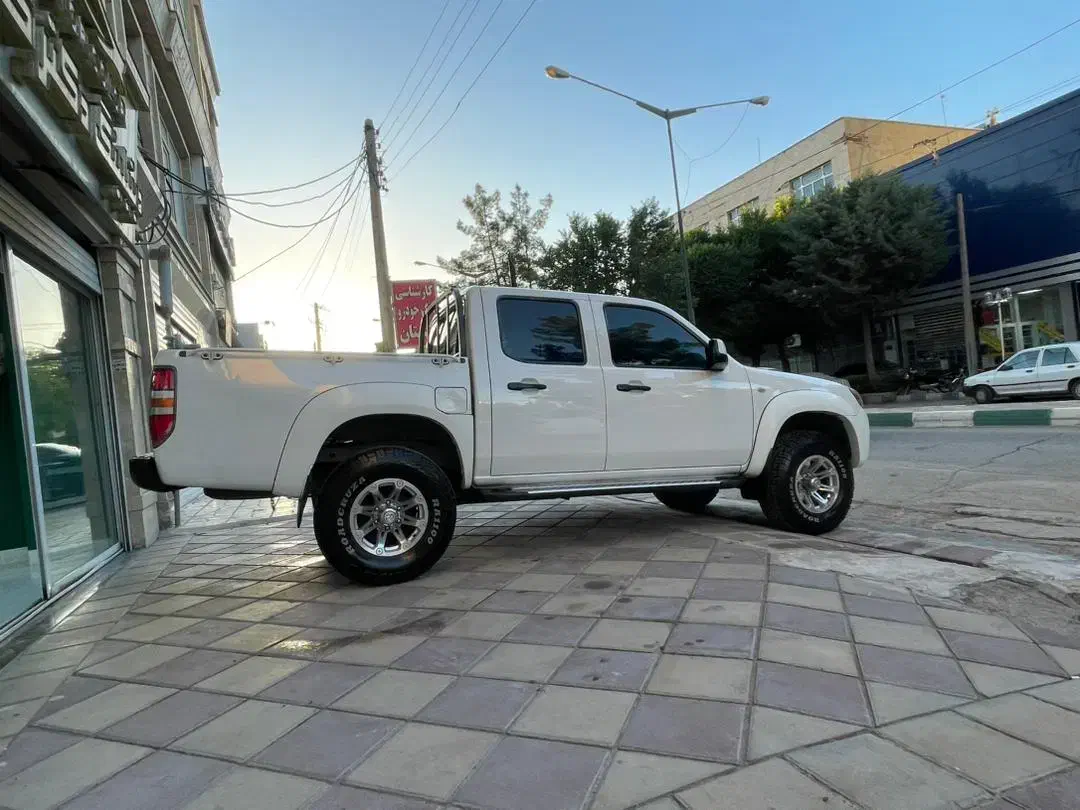 مزدا۲۶۰۰ بی تی ۵۰ معاوضه با ماشین سنگین و لودر|خودرو سواری و وانت|همدان, |دیوار