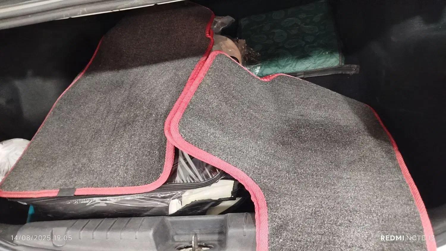 روکش صندلی سورن و موکت فابریک|قطعات یدکی و لوازم جانبی|فردیس, فردیس|دیوار