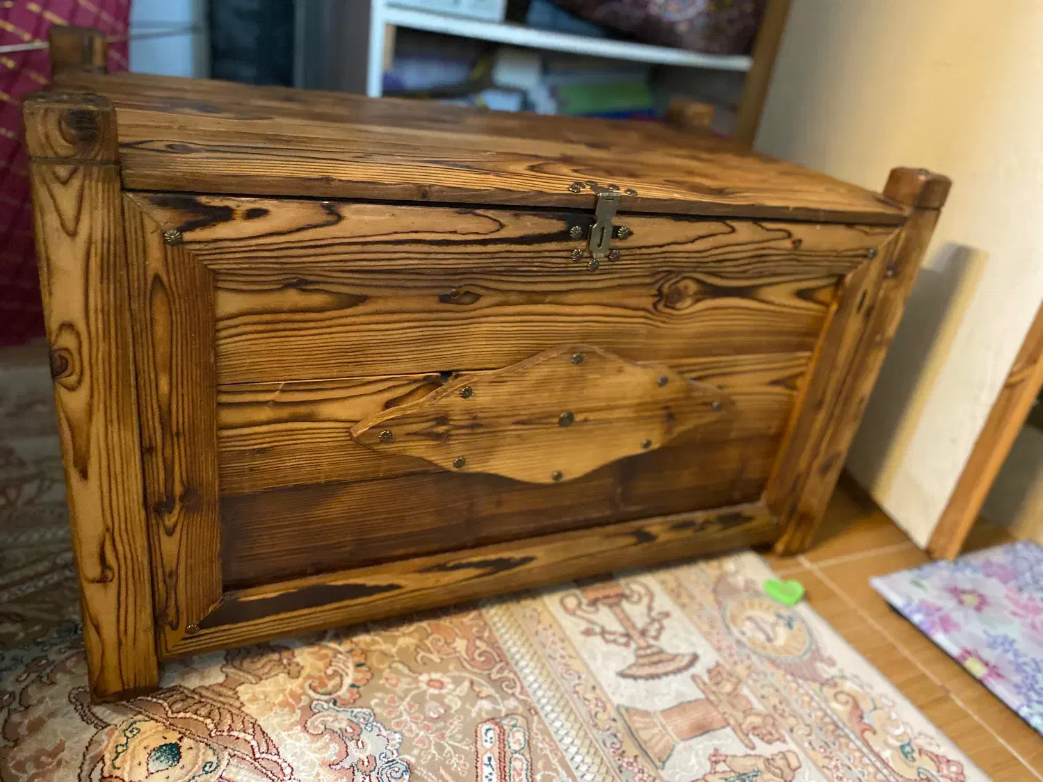 صندوقچه سنتی|صنایع دستی و سایر لوازم تزئینی|گرگان, |دیوار