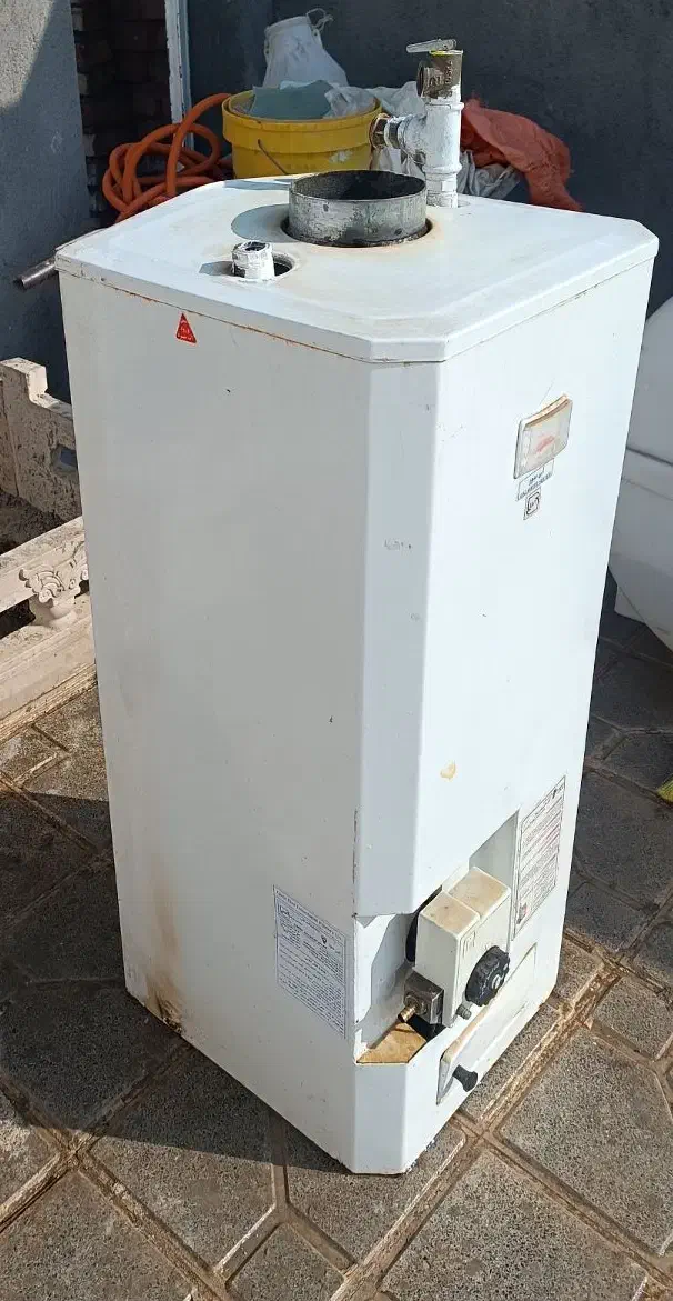 آبگرمکن مخزنی دیواری|آبگرمکن، پکیج، شوفاژ|پائین جام, |دیوار