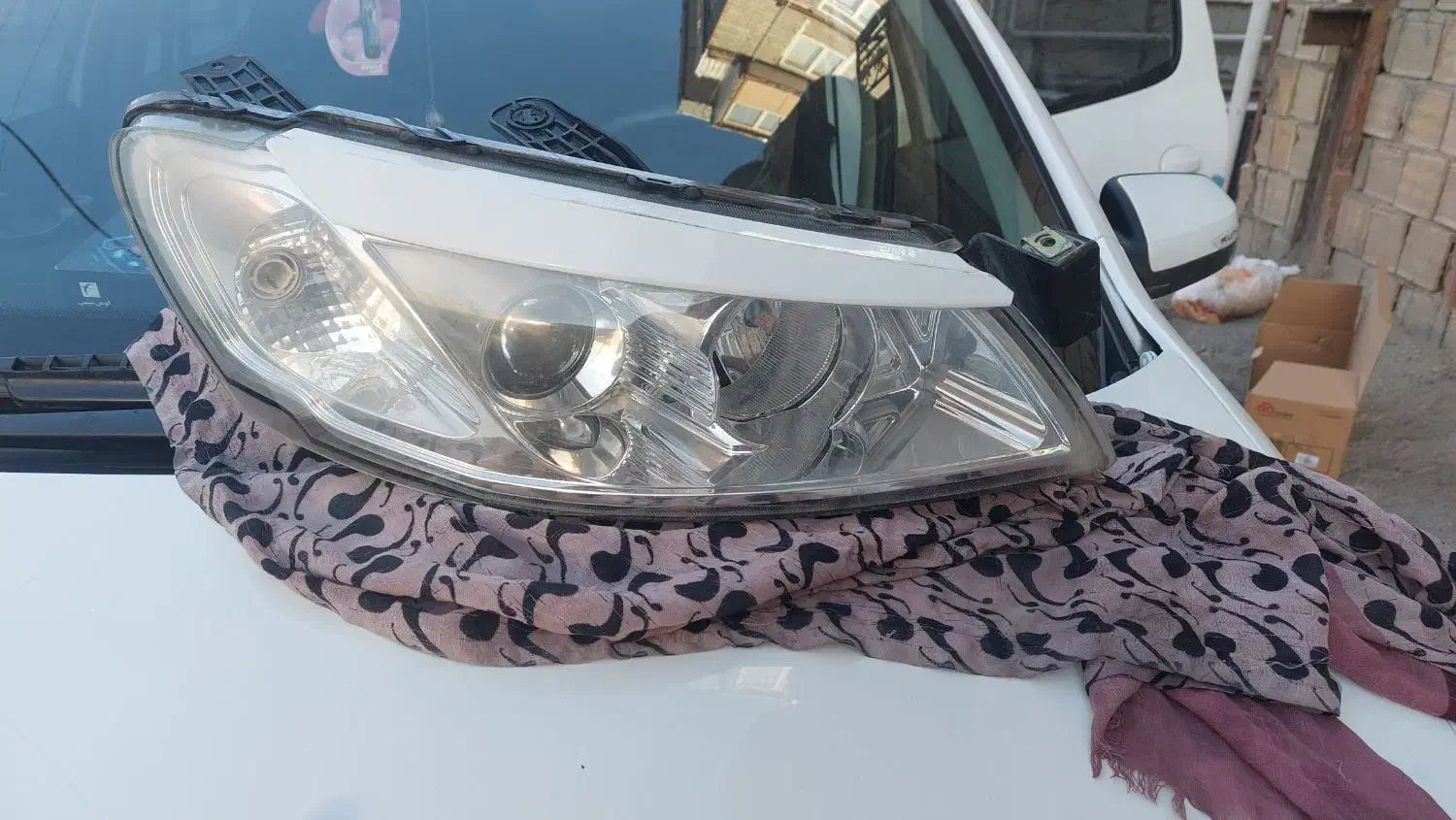 چراغ جلو سمت شاگرد رانا lx|قطعات یدکی و لوازم جانبی|جوانرود, |دیوار