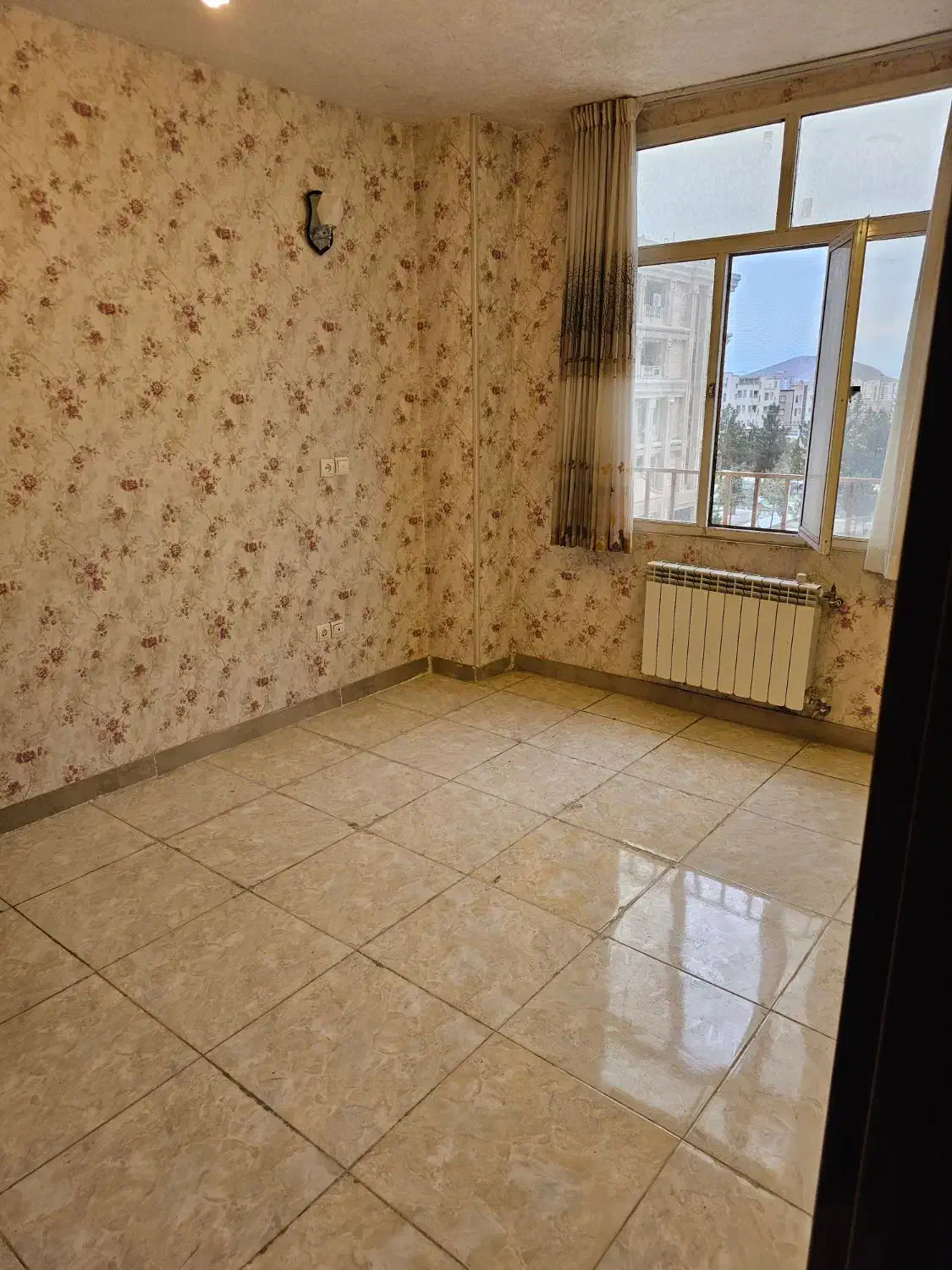 اپارتمان سه خوابه فولادشهرB2B3|فروش آپارتمان|فولادشهر, B2|دیوار