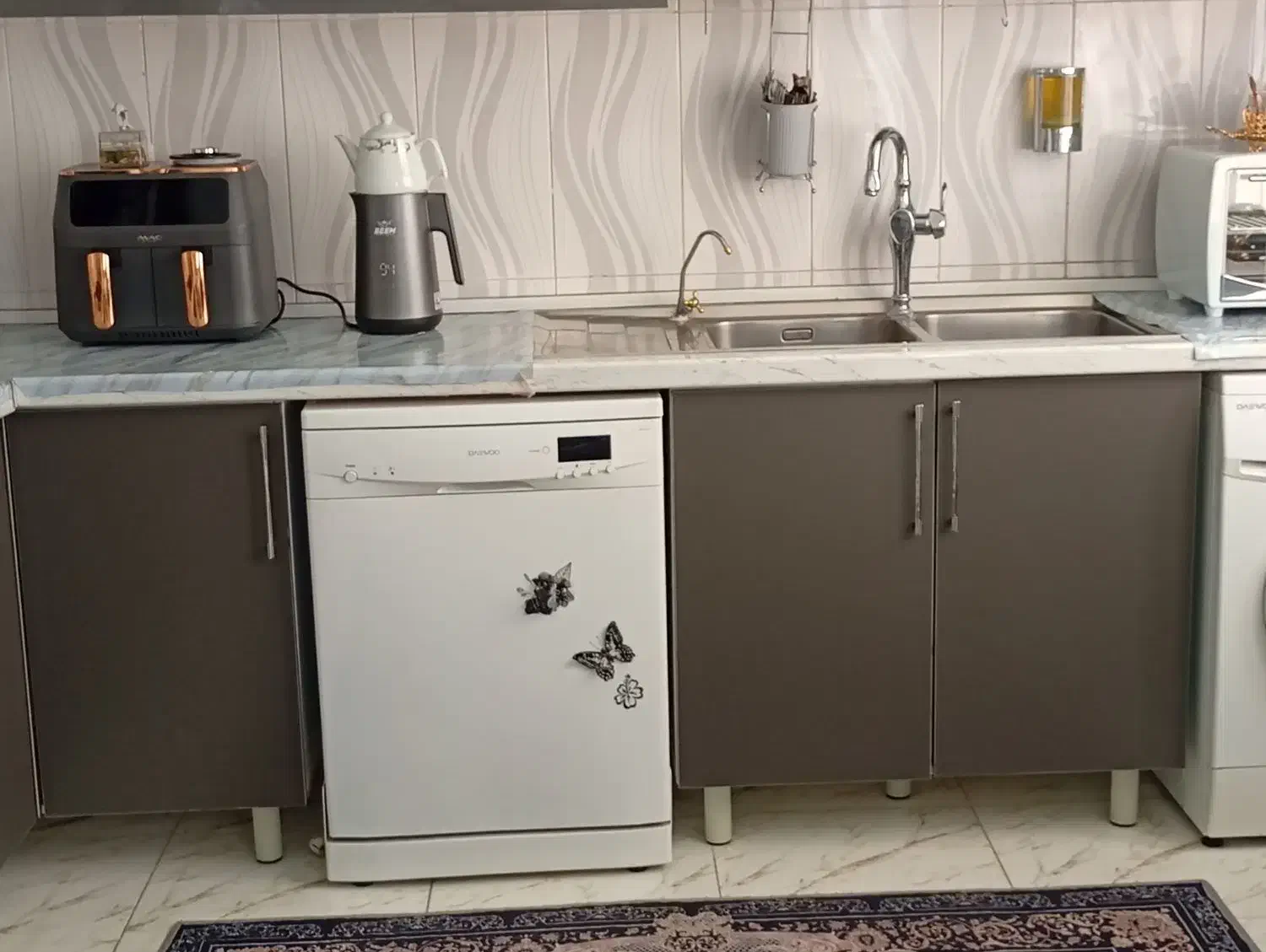 کابینت|آبچکان و نظمدهنده ظروف|هشتگرد, فاز ۳ مهستان|دیوار