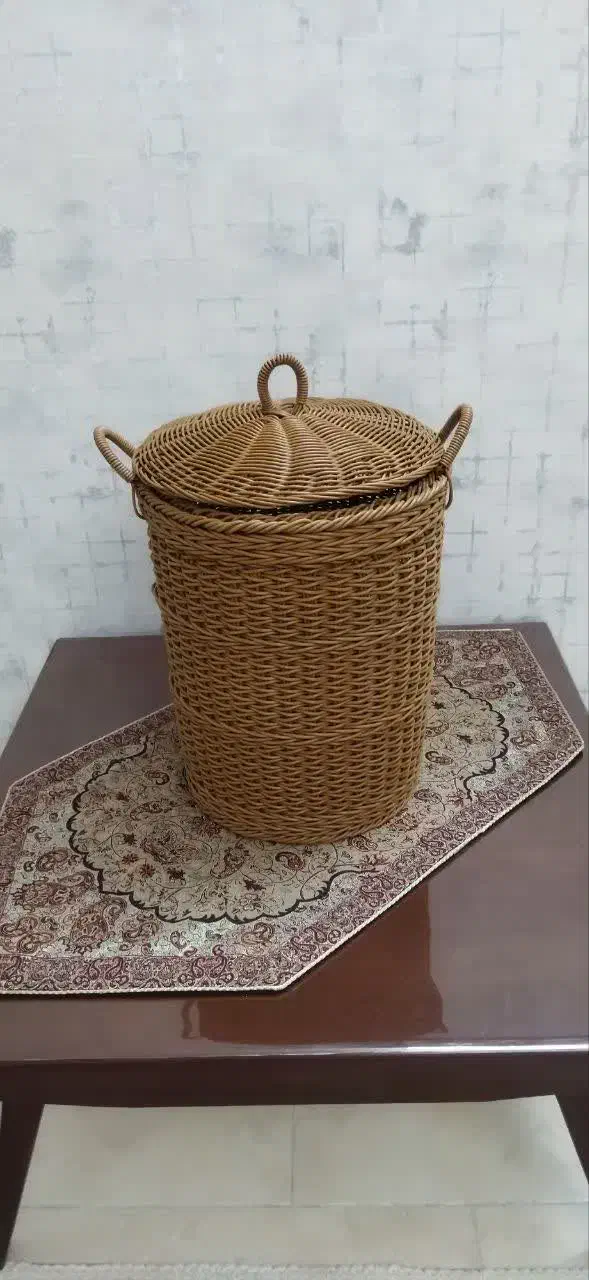 هنرکده بافت بافت انواع سبد|صنایع دستی و سایر لوازم تزئینی|اراک, |دیوار