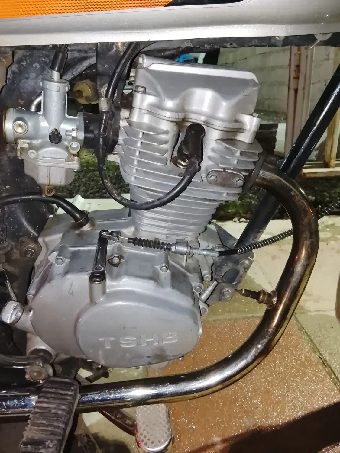 موتور هندا|موتورسیکلت|رشت, سیا اسطلخ|دیوار