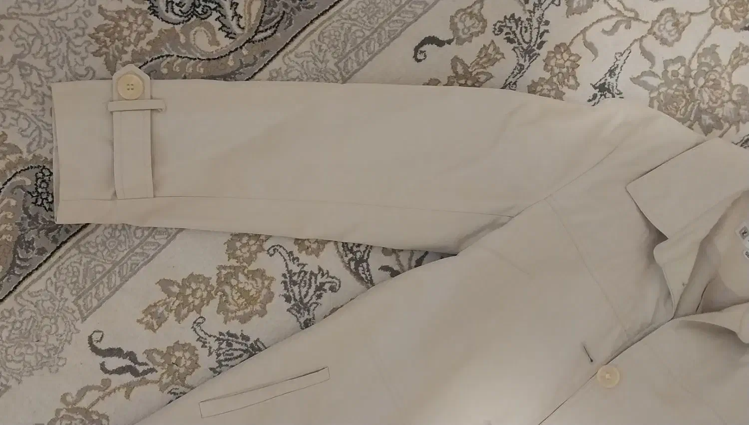 بارانی آستر دار در حد نو|لباس|سهند, |دیوار