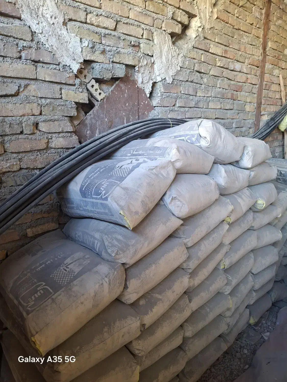 ۷۰ کیسه سیمان به نرخ کارخانه کیسه ۱۷۰ هزار|عمده‌فروشی|اسدآباد, |دیوار