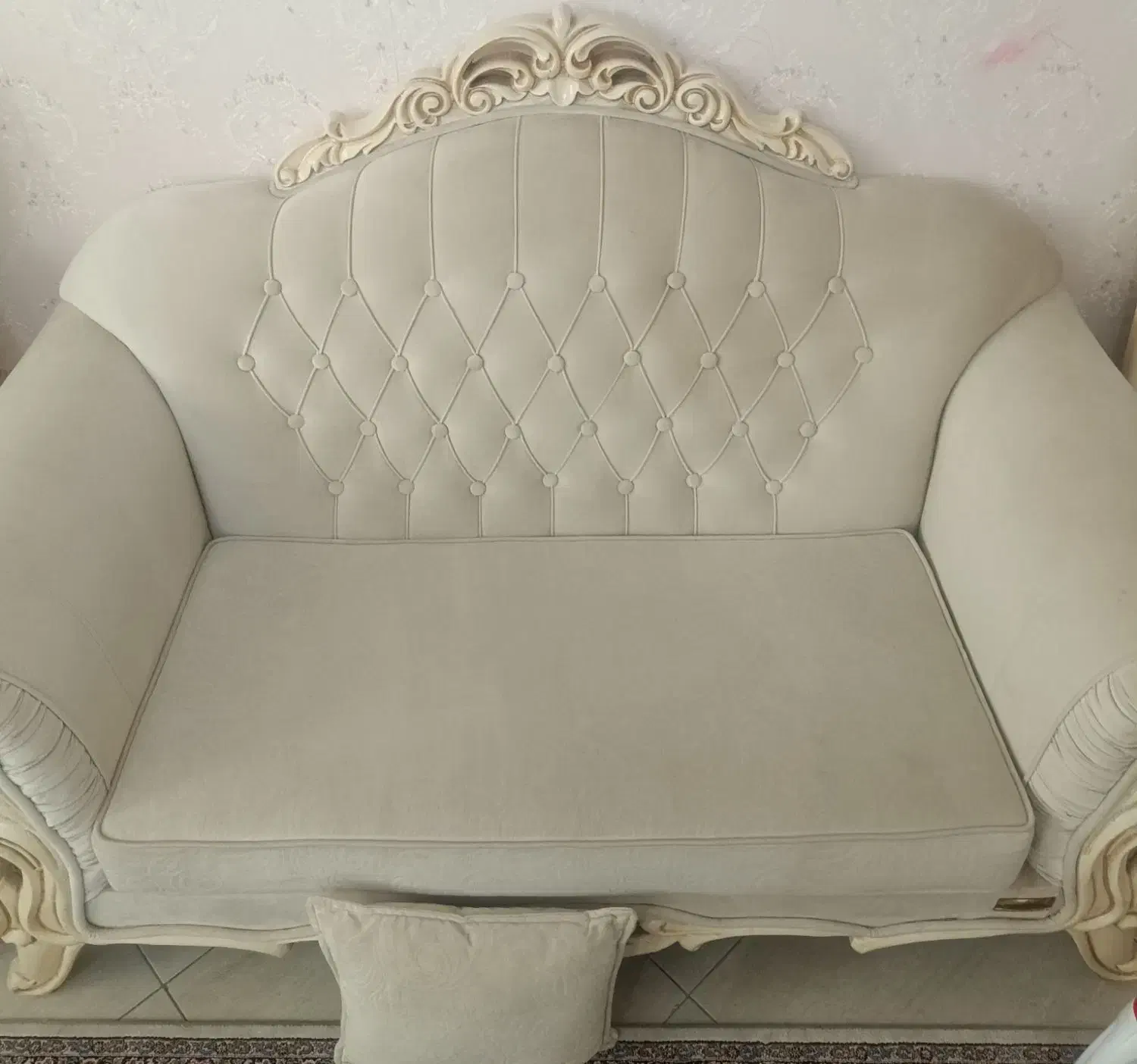 مبلشویی وقالیشویی تابان درمنزل|خدمات نظافت|رشت, معلم|دیوار