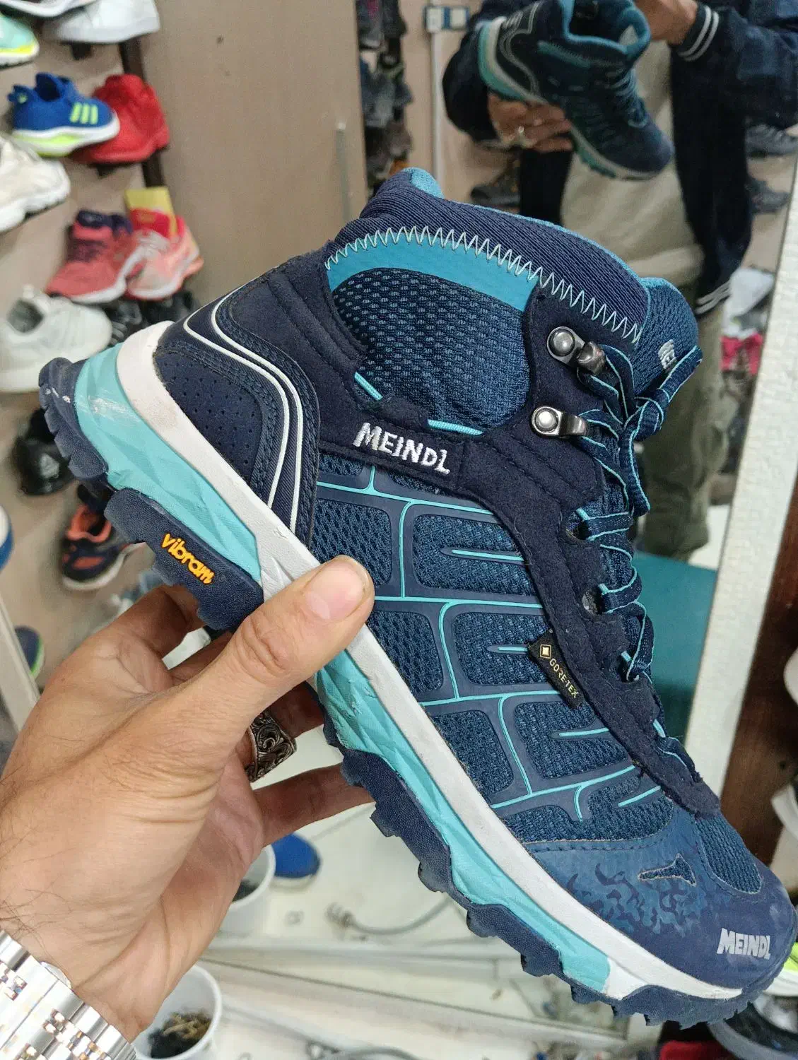 پائیزتان را با ما تجربه کنید|کیف، کفش، کمربند|مشهد, تلگرد|دیوار