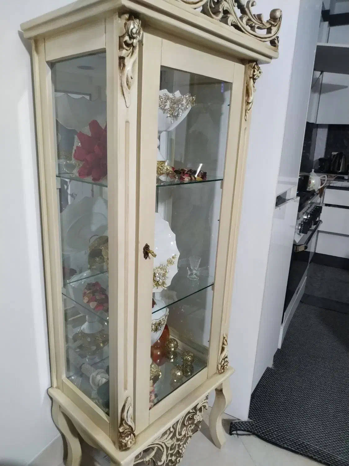 بوفه سالم رنگ استخوانی|بوفه، ویترین، کنسول|رباطکریم, رباطکریم|دیوار