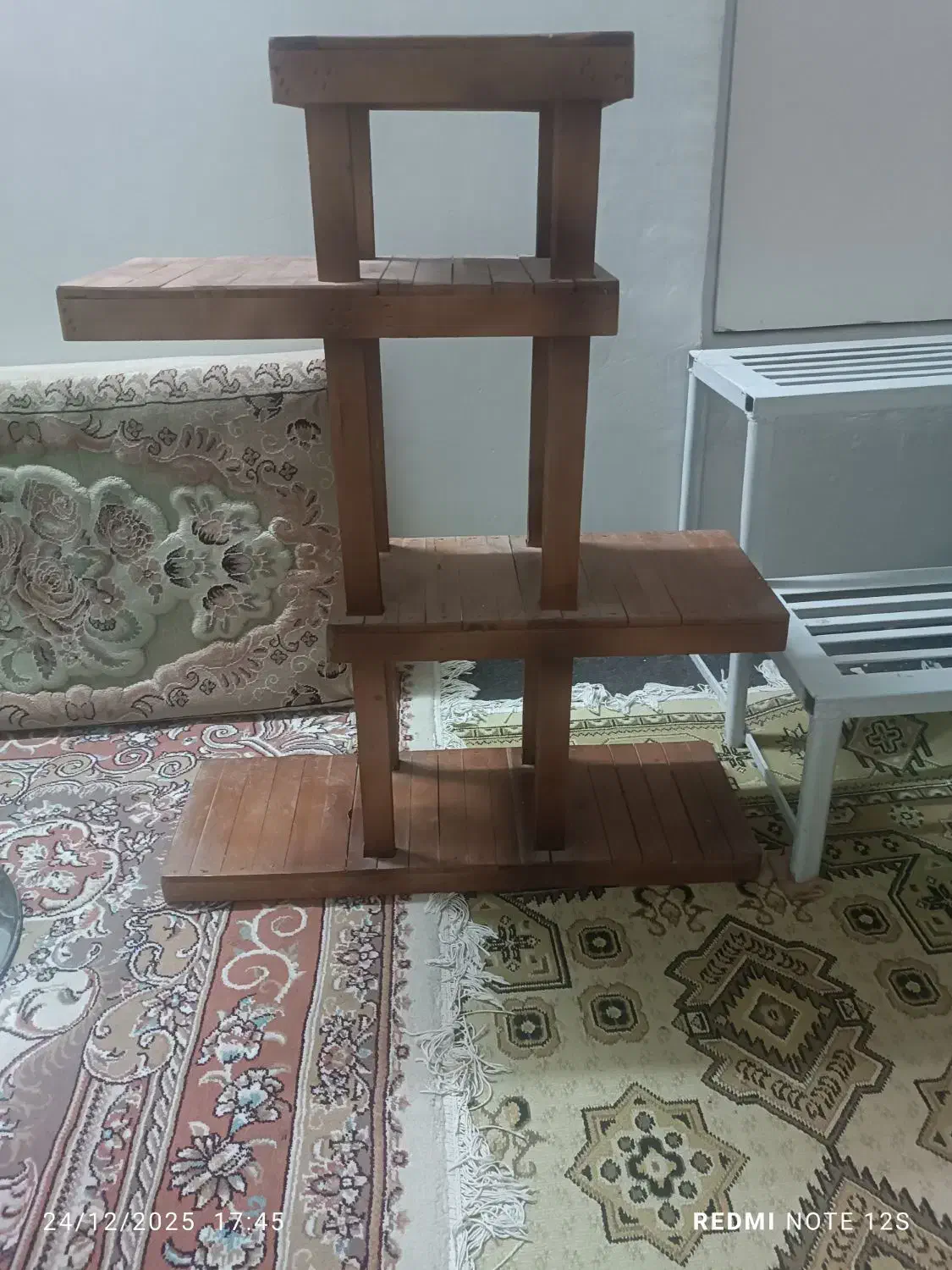 استند گل|صنایع دستی و سایر لوازم تزئینی|قم, شهرک امام حسین|دیوار