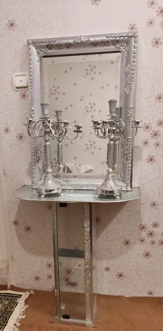 آینه و شمعدان|آینه|قزوین, |دیوار