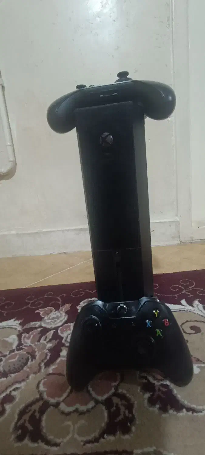 ایکس باکس وان دو دسته در حده نو|کنسول، بازی ویدئویی و آنلاین|ماهدشت, |دیوار