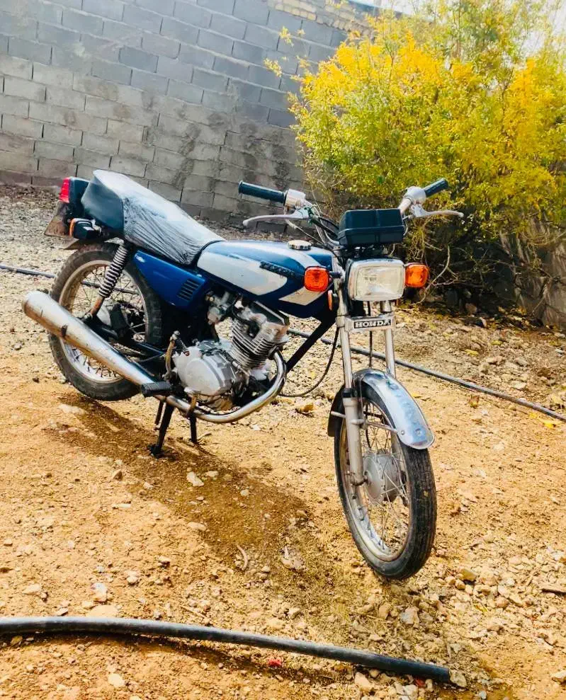 موتور ۱۲۵ تمیز مدارک دار|موتورسیکلت|خرم‌آباد, |دیوار