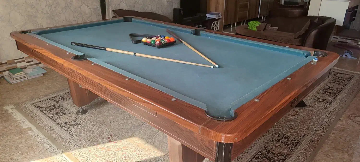 میز بیلیارد 9 فوت در حد|تجهیزات ورزشی|شیراز, قلعه نو|دیوار