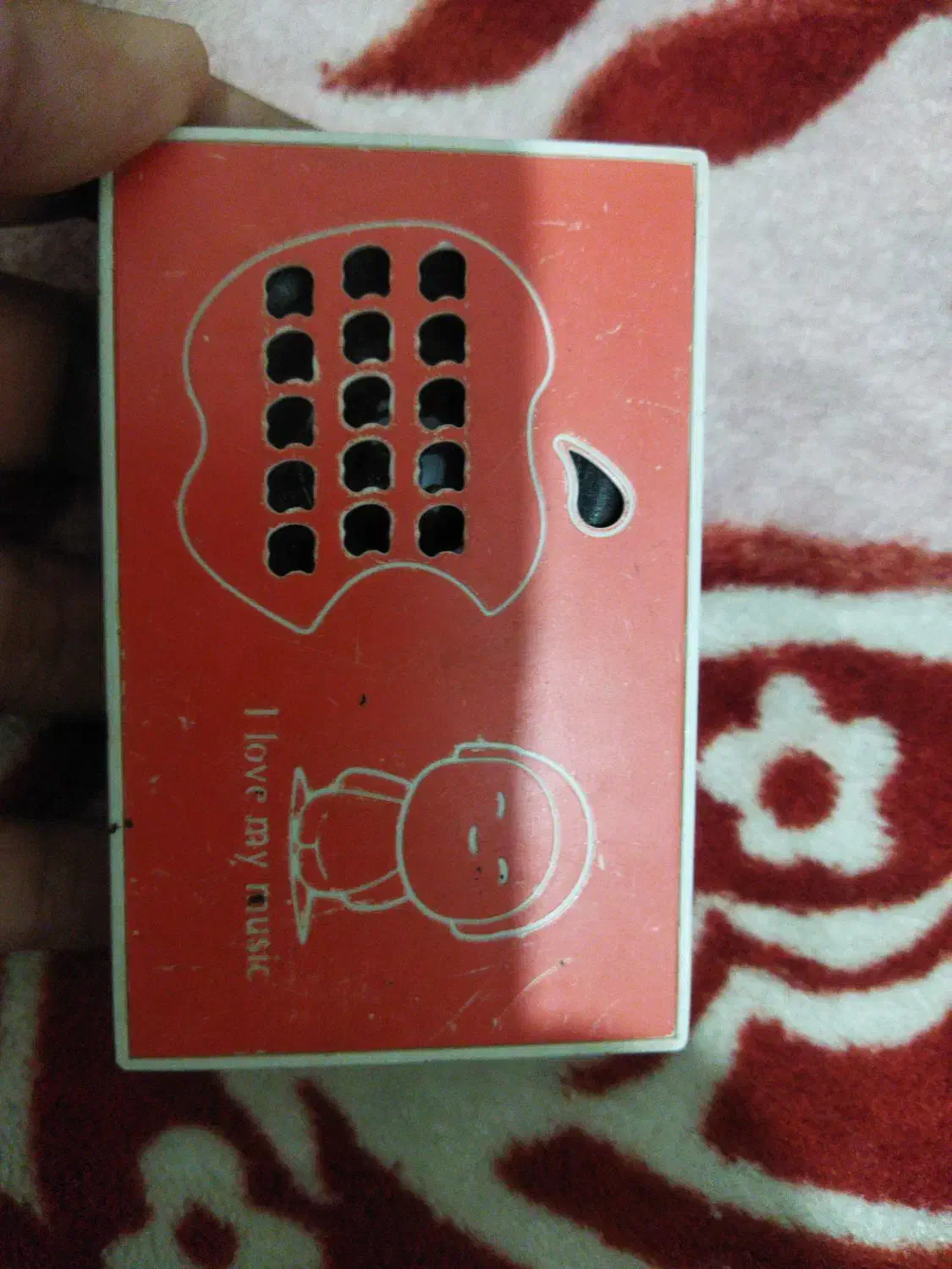 اسپیکر طرح سیگار ماربورو|پخشکننده همراه|قم, یخچال قاضی|دیوار