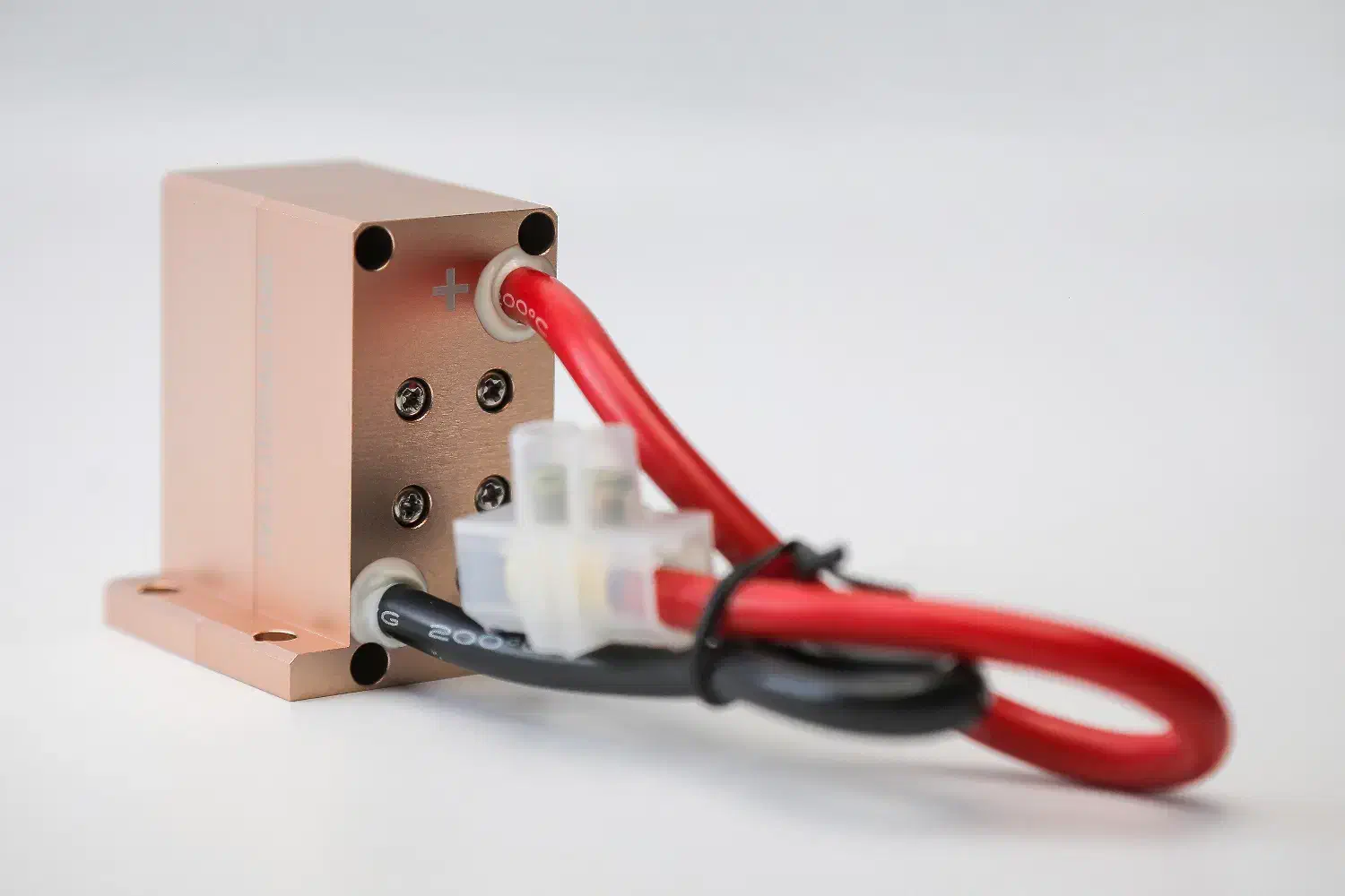 سورس لیزر و لیزربار ۱۲۰۰ وات تیتانیوم|پزشکی|گرگان, |دیوار