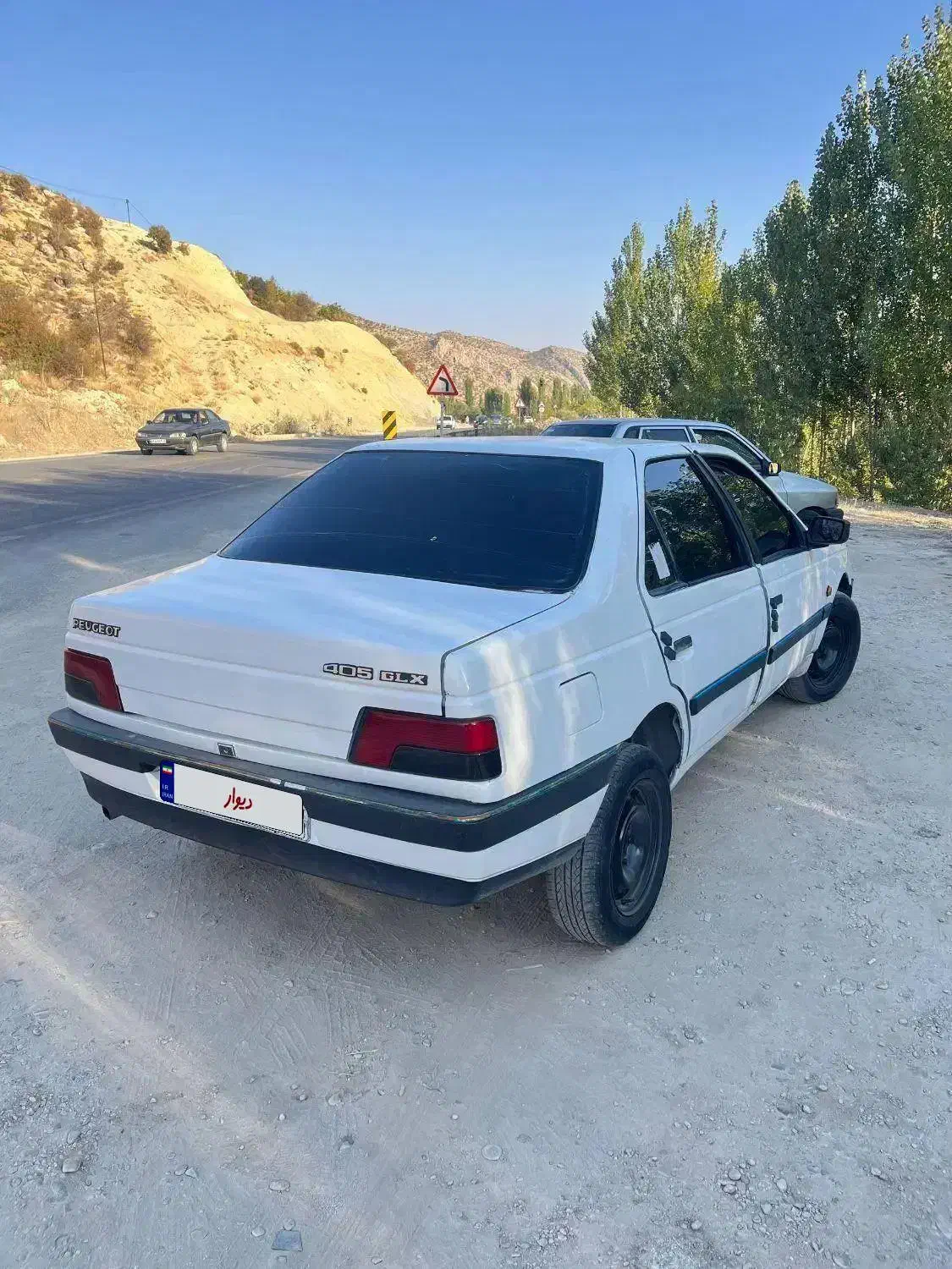 پژو 405 GLX - دوگانه سوز CNG، مدل ۱۳۸۷|خودرو سواری و وانت|شیراز, گویم|دیوار