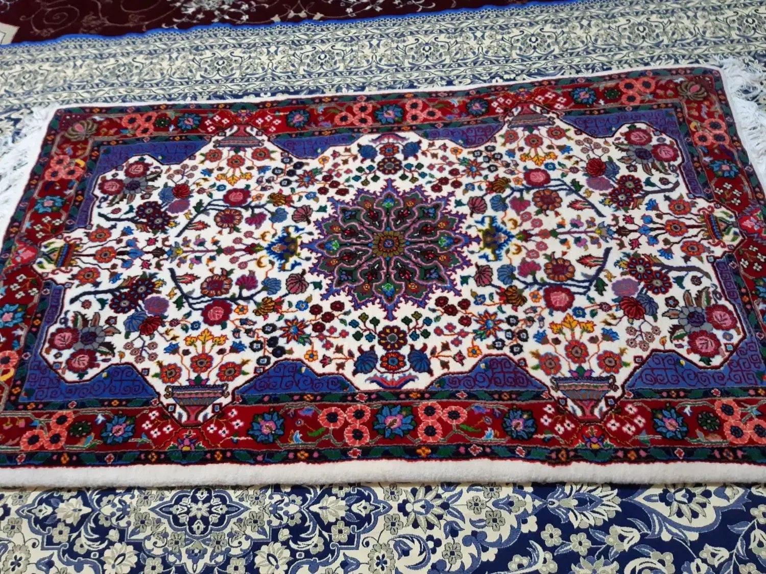 فرش دستبافت|فرش|اندیشه, شهرک مریم|دیوار