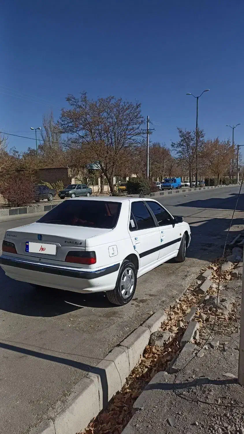 پژو پارس مدل ۹۷ دوگانه کارخانه|خودرو سواری و وانت|همدان, |دیوار