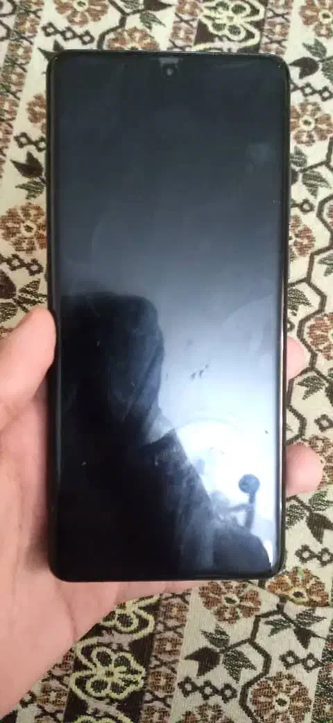 وان پلاس ۱۲|موبایل|اندیشه, اندیشه فاز ۱|دیوار